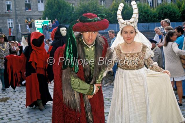dinan fete remparts 10.JPG - Fête des Remparts, septembre 1994sur le thème « Du Guesclin »22 Dinan